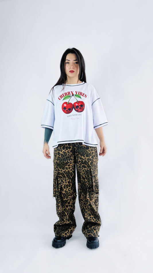 CROPPED CHERRY VIBES DE CALAVERAS